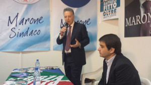 Il candidato sindaco, Michele Marone, con l'onorevole Raffaele Fitto