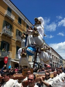 La sfilata dei Misteri: l'Immacolata (foto Fabio Del Balso)