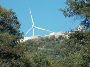 Pale eoliche nel comune di Montelongo