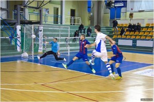 Gabriele Vena durante un'azione di gioco