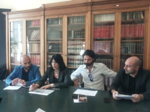 Gli esponenti del Movimento 5 Stelle a Palazzo San Giorgio