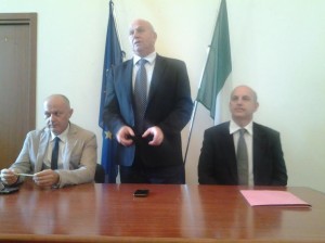 Il sindaco Antonio Battista con i consiglieri comunali Francesco De Bernardo e Antonio Molinari