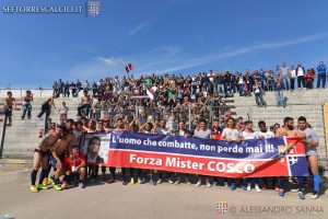 striscione cosco 3