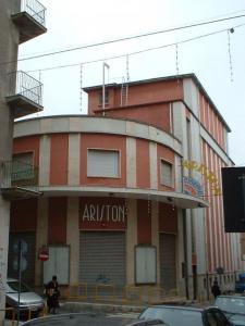 L'ex cinema Ariston di Campobasso