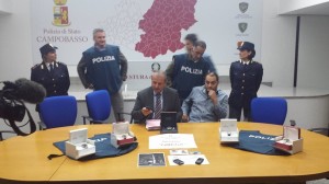 La conferenza stampa dell'operazione 'Omega'