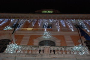 Il Municipio illuminato