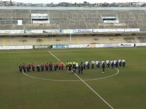 L'ingresso in campo di Campobasso e San Nicolò