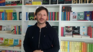 Andrea Ortis, autore, regista e attore del ‘Vajont di tutti’, l’opera teatrale che ha riscosso a Campobasso, al ‘Savoia’, una grande partecipazione di pubblico e un successo, in termini di critica Andrea Ortis