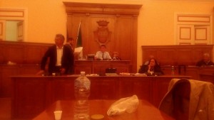 Il Consiglio comunale di Campobasso durante l'approvazione del bilancio (foto delle ore 23)