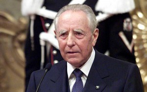 Il Presidente Emerito della Repubblica, Carlo Azeglio Ciampi, si è spento all'età di 95 anni