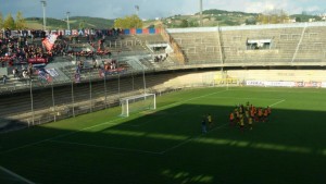 Il Campobasso festeggia la vittoria contro l'Alfonsine