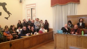 I genitori degli studenti della 'don Milani' a Palazzo San Giorgio