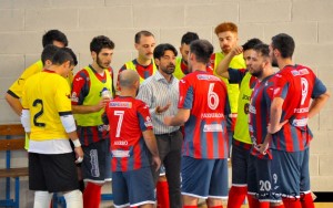 pizzuto-tra-i-giocatori