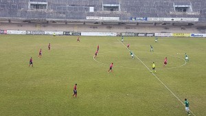 Il calcio d'inizio di Campobasso-Castelfidardo col 3-5-2 varato da Silva